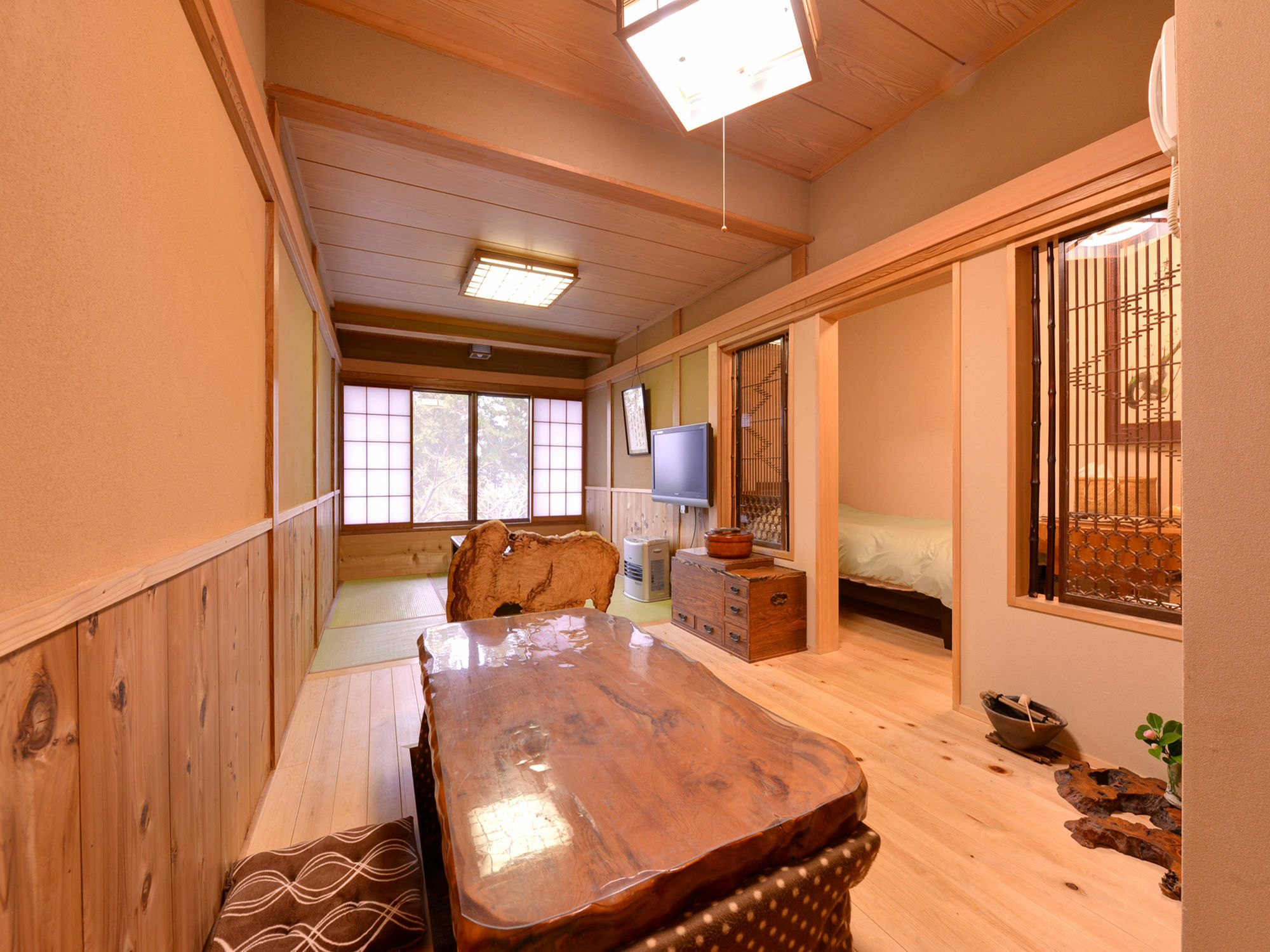 Nanzansou Hotel Ome Bagian luar foto
